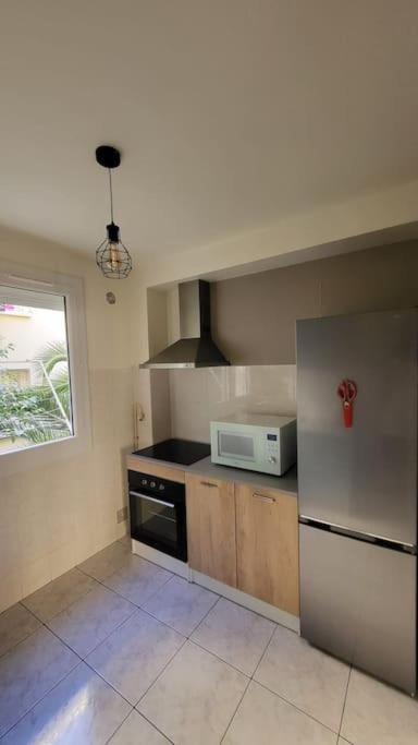 Appartement Chaleureux, Proche De La Gare Perpignan Exterior foto