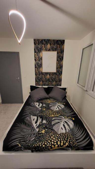 Appartement Chaleureux, Proche De La Gare Perpignan Exterior foto